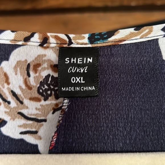 S H E I N Navy/Orange/White Floral Pattern Eyelet Detail Sleeves/Hem,Sz 0XL,EUC. - Picture 3 of 8